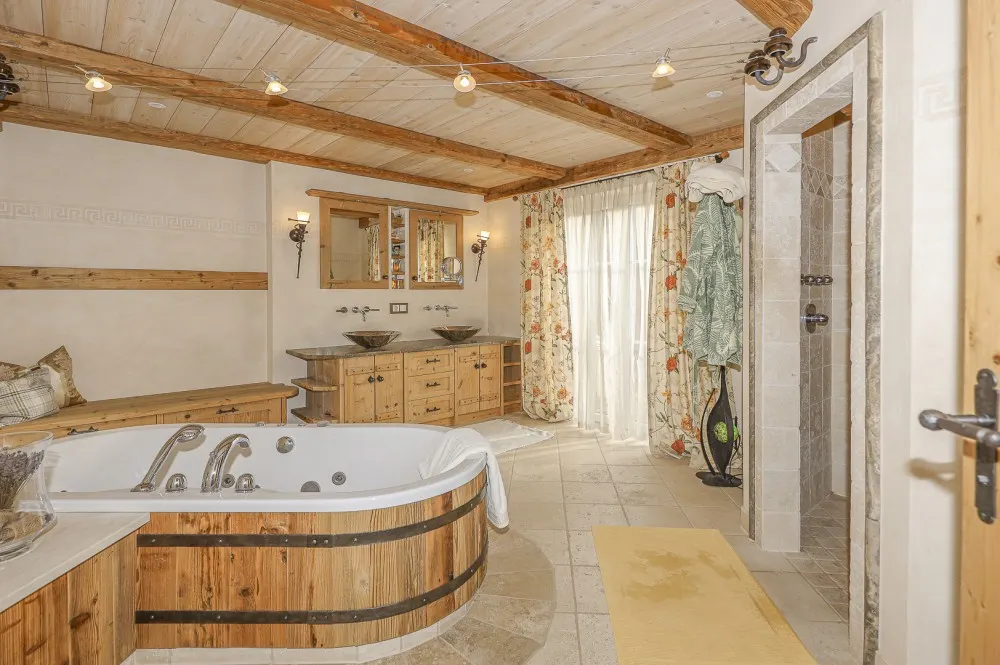 KITZIMMO-exklusives Einfamilienhaus in Toplage kaufen - Immobilien St. Johann in Tirol.