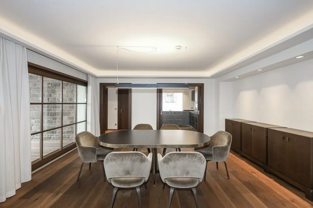 KITZIMMO-Luxus-Suite mit Zugang in ein 5-Sterne-Hotel - Immobilien Kitzbühel.