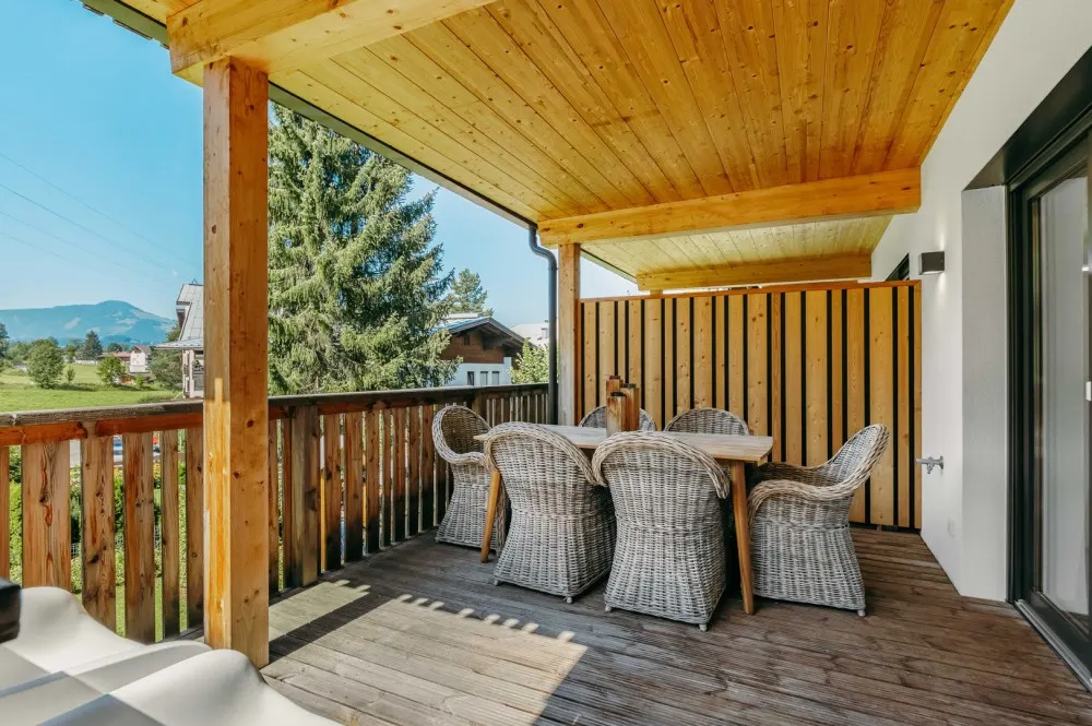 KITZIMMO-Exklusive Wohnung mit Panoramaterrasse in Skiliftnähe - Immobilien St. Johann.