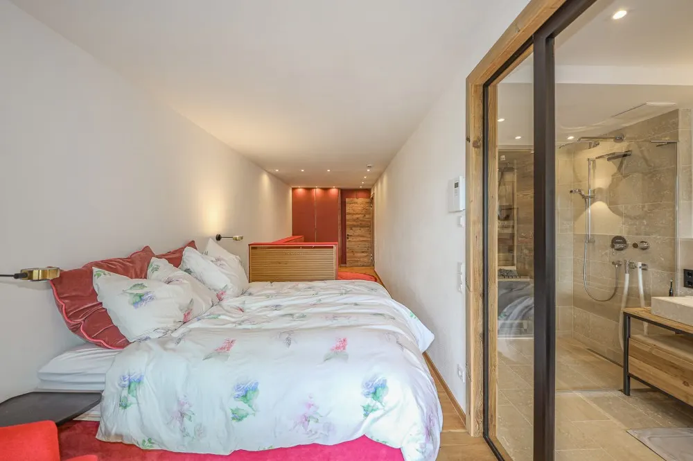 KITZIMMO-Luxuswohnung mit Bergblick in Toplage kaufen - Immobilien Oberndorf.