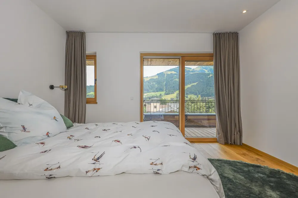 KITZIMMO-Luxuswohnung mit Bergblick in Toplage kaufen - Immobilien Oberndorf.
