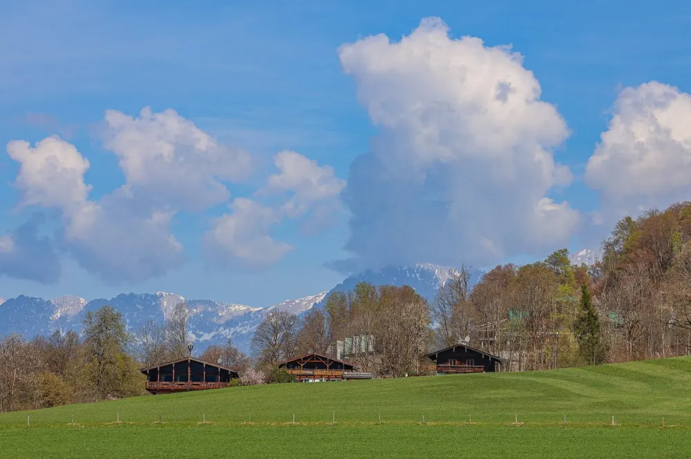 KITZIMMO-Baugrundstück in Toplage kaufen - Immobilien Aurach bei Kitzbühel.