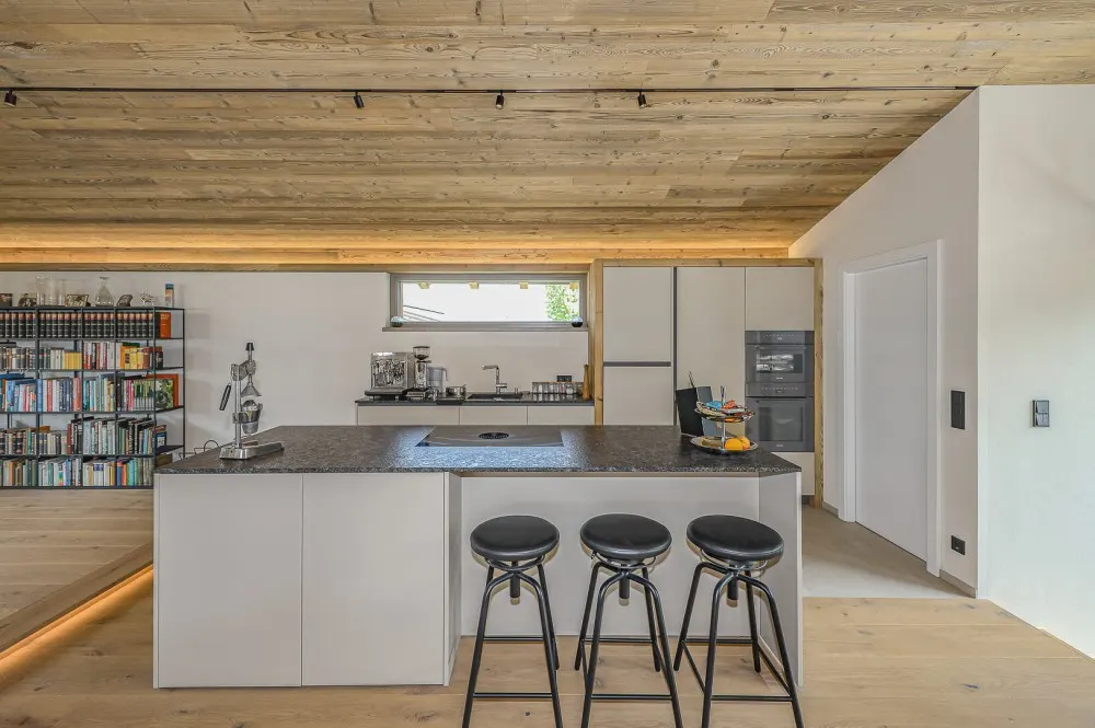 KITZIMMO-Exklusive Luxusvilla mit Kaiserblick in Toplage - Immobilien Going.-2-11