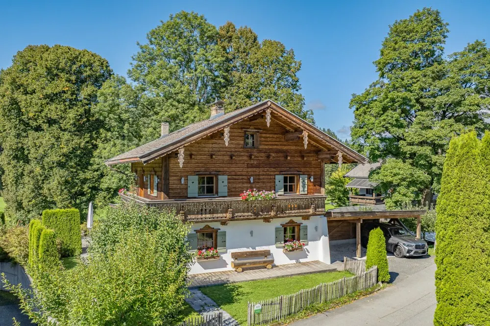 KITZIMMO-Alpenchalet in sonniger Ruhelage mit Kaiserblick - Immobilien Ellmau.