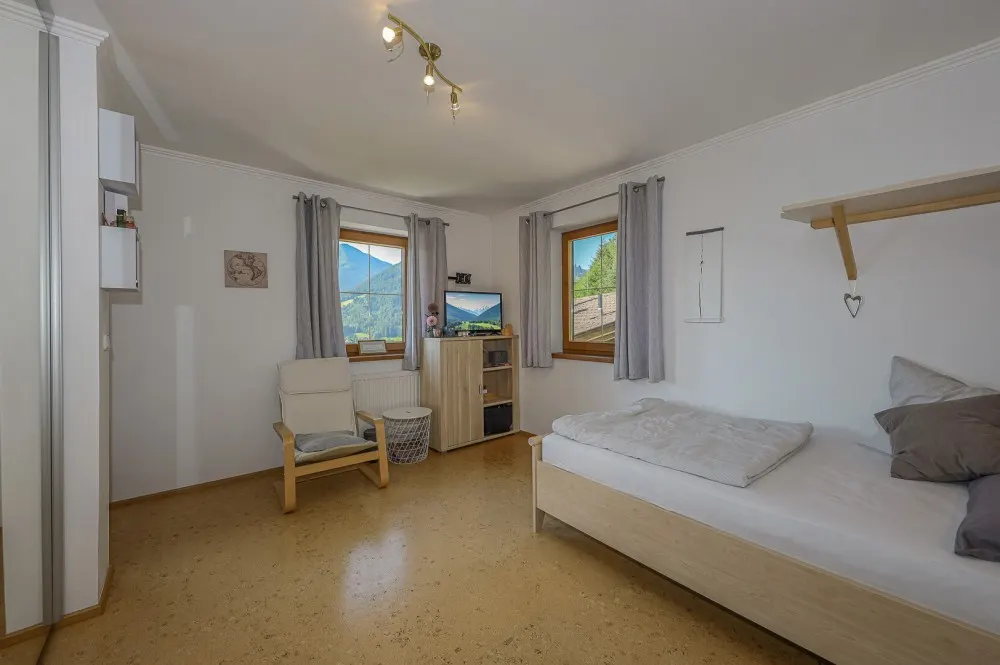 KITZIMMO-Eckreihenhaus in sonniger Ruhelage mit Panorama-Ausblick - Immobilien Brixen.