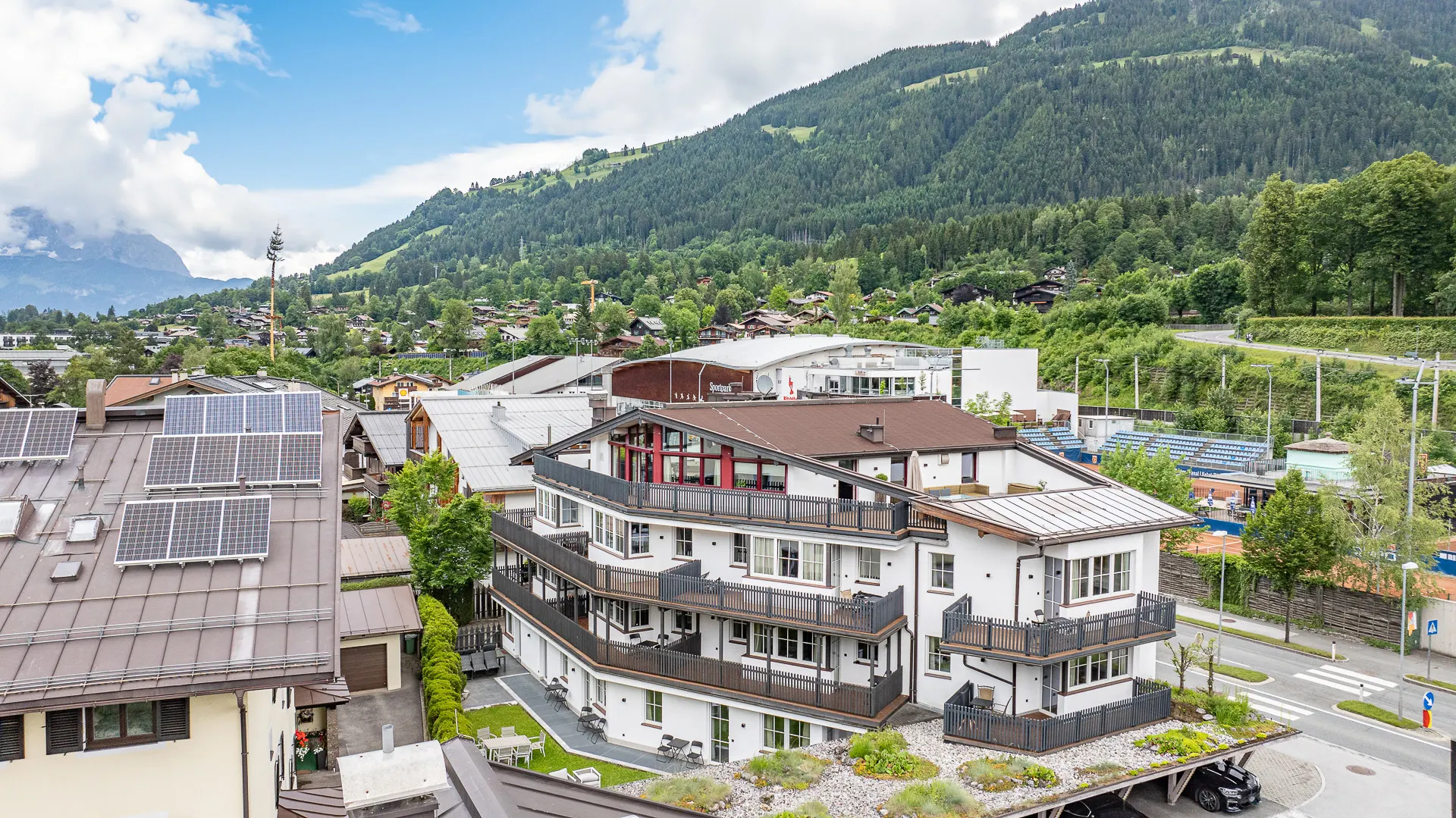 KITZIMMO-Garten Apartment mit touristischer Widmung kaufen - Immobilien Kitzbühel.