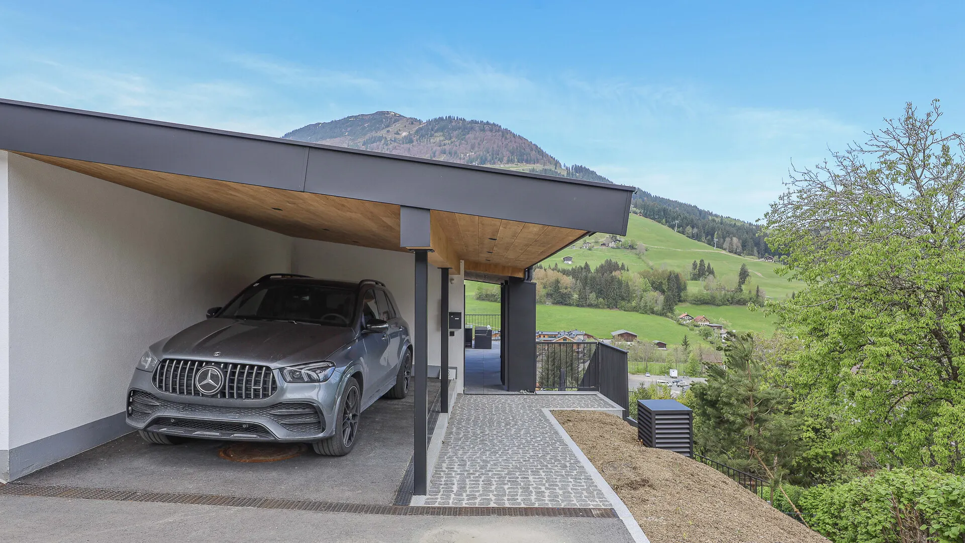 KITZIMMO-exklusive Villa in unverbaubarer Toplage kaufen - Immobilien Kirchberg.-41