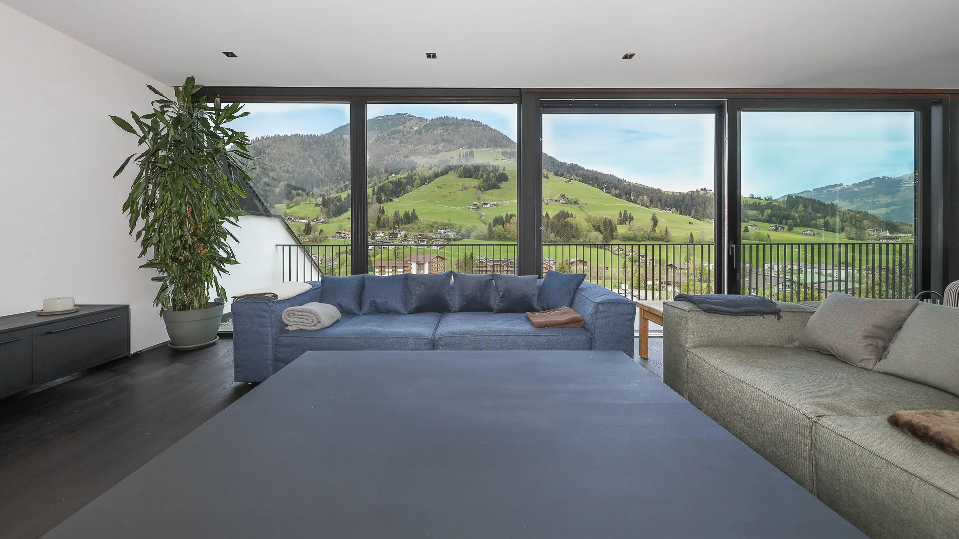 KITZIMMO-exklusive Villa in unverbaubarer Toplage kaufen - Immobilien Kirchberg.-13