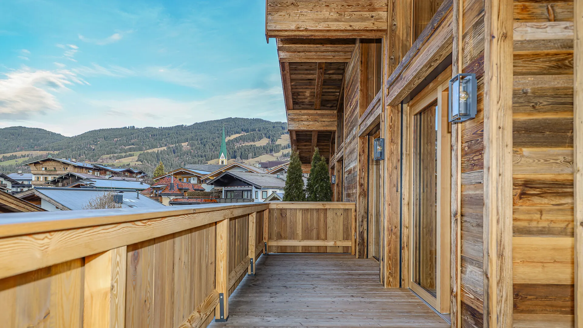 KITZIMMO-Luxus-Neubau-Penthouse in Toplage kaufen - Immobilien Kirchberg.