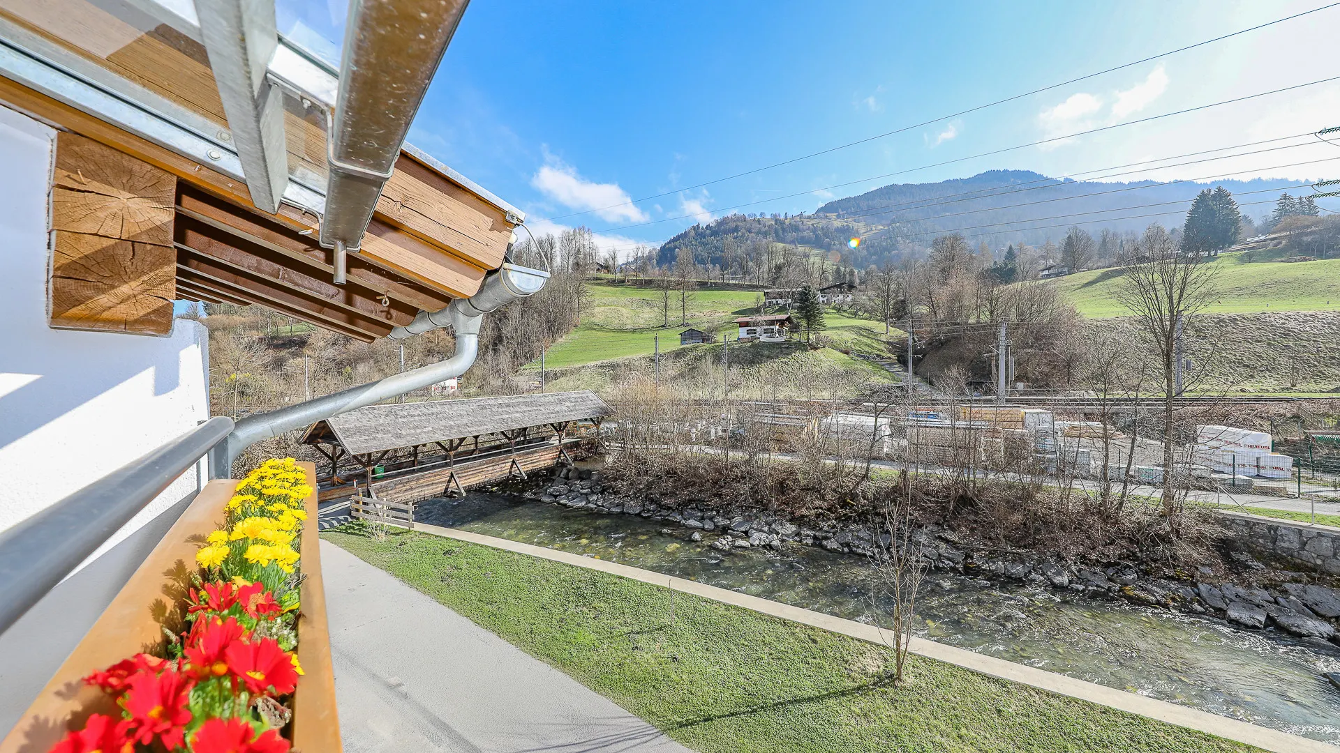 KITZIMMO-exklusive Dachgeschosswohnung kaufen - Immobilien Kitzbühel.