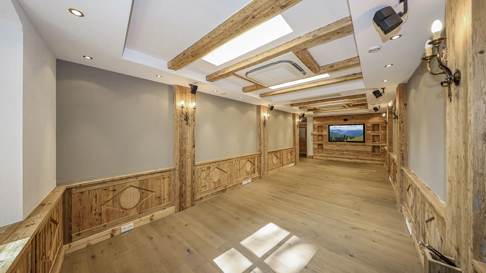 KITZIMMO-Exklusives Büro in der Innenstadt mieten - Immobilien Kitzbühel.