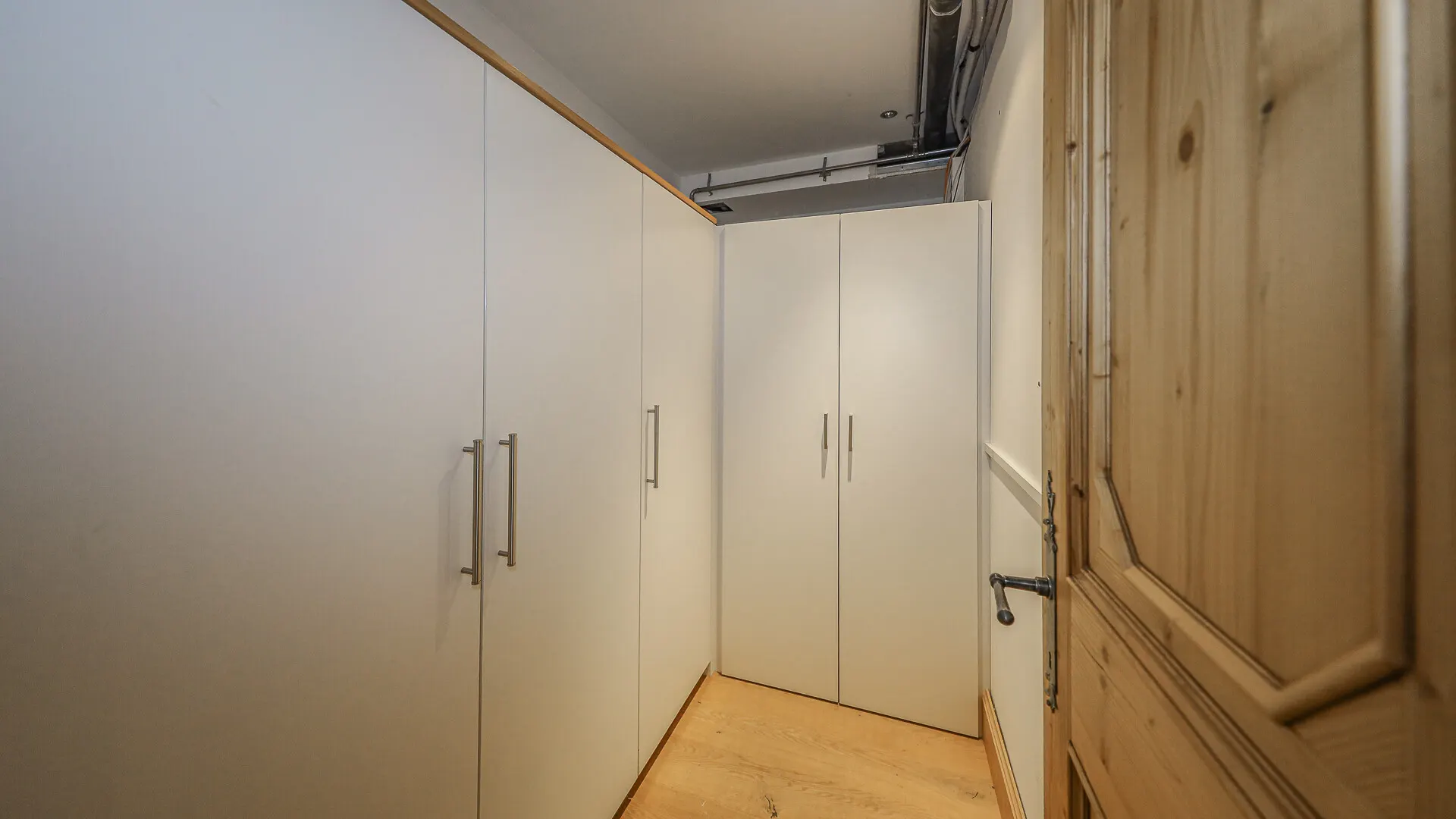 KITZIMMO-Exklusives Büro in der Innenstadt mieten - Immobilien Kitzbühel.