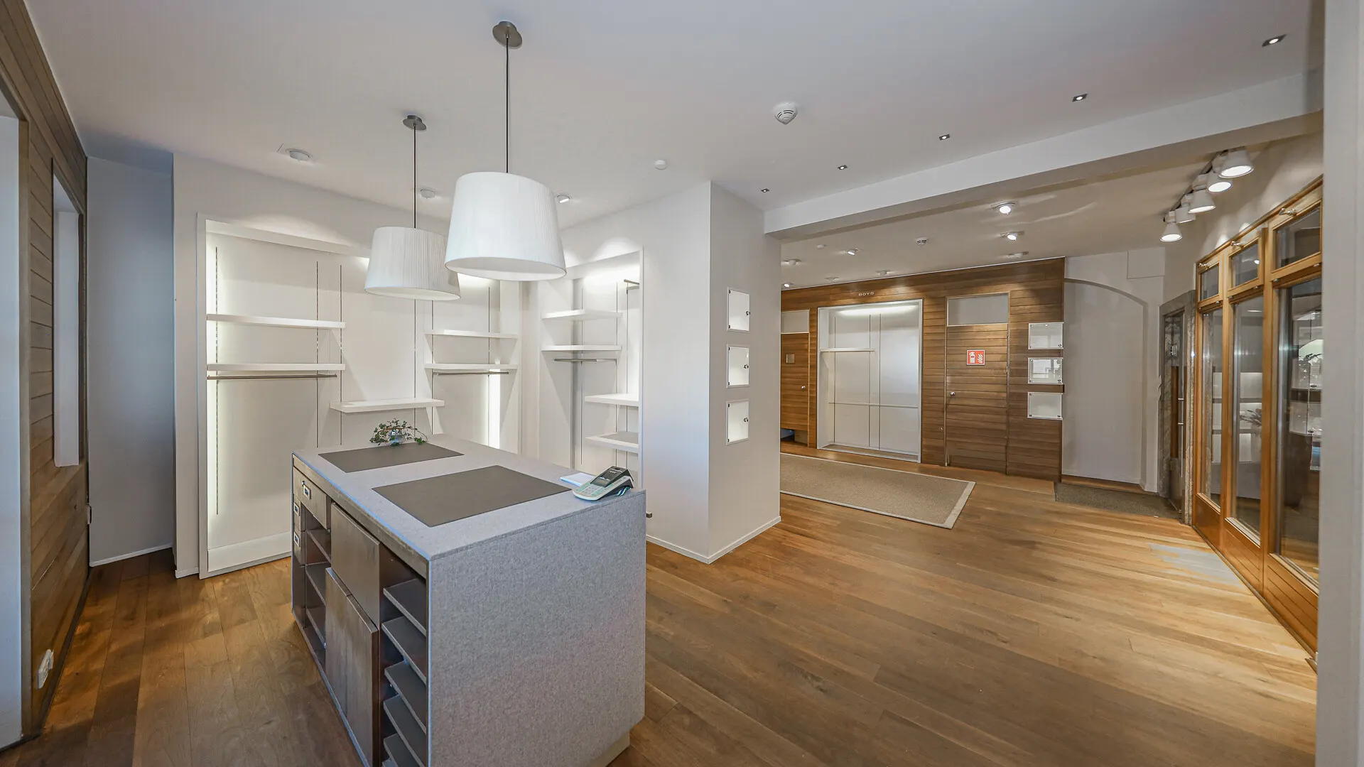 KITZIMMO-Exklusive Geschäftsfläche in der Innenstadt mieten - Immobilien Kitzbühel.