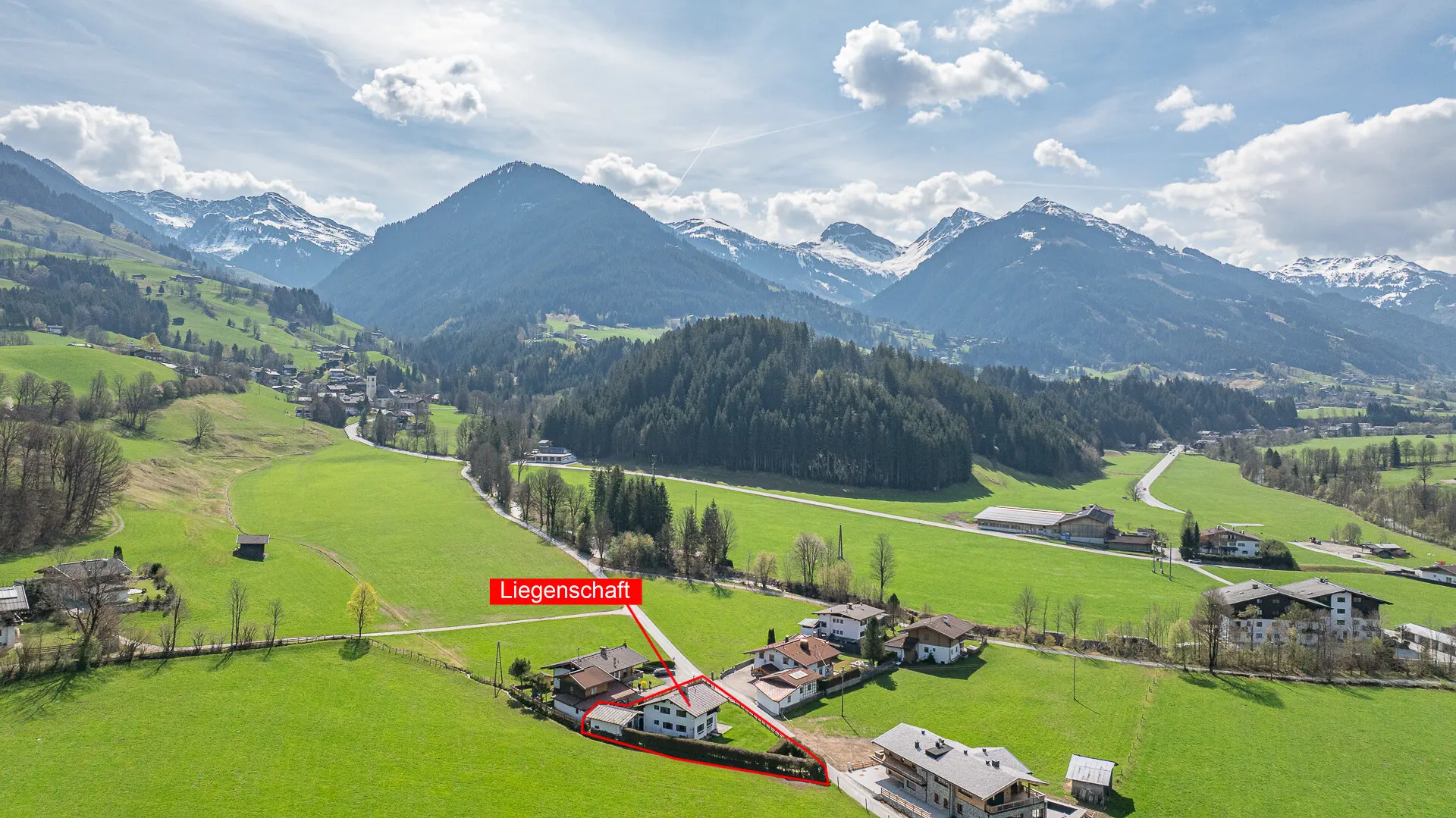 KITZIMMO-Landhaus in Toplage kaufen - Immobilien Aurach bei Kitzbühel.