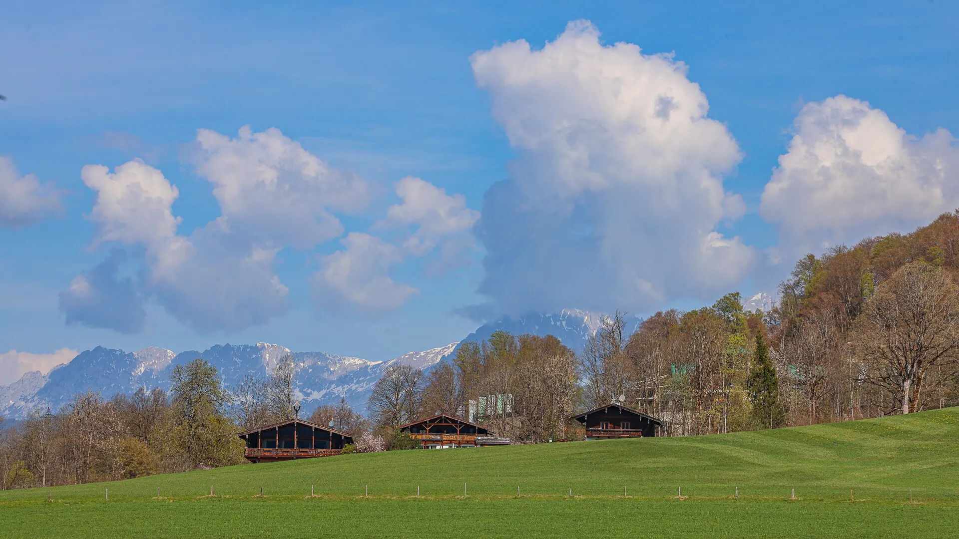 KITZIMMO-Baugrundstück in Toplage kaufen - Immobilien Aurach bei Kitzbühel.