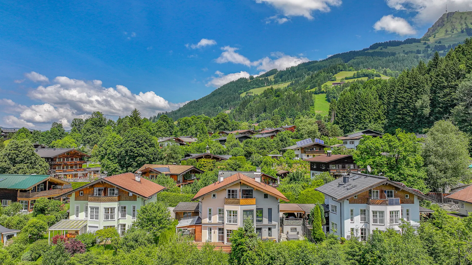 KITZIMMO-Exklusives Haus in sonniger Lage kaufen - Immobilien Kitzbühel.-27