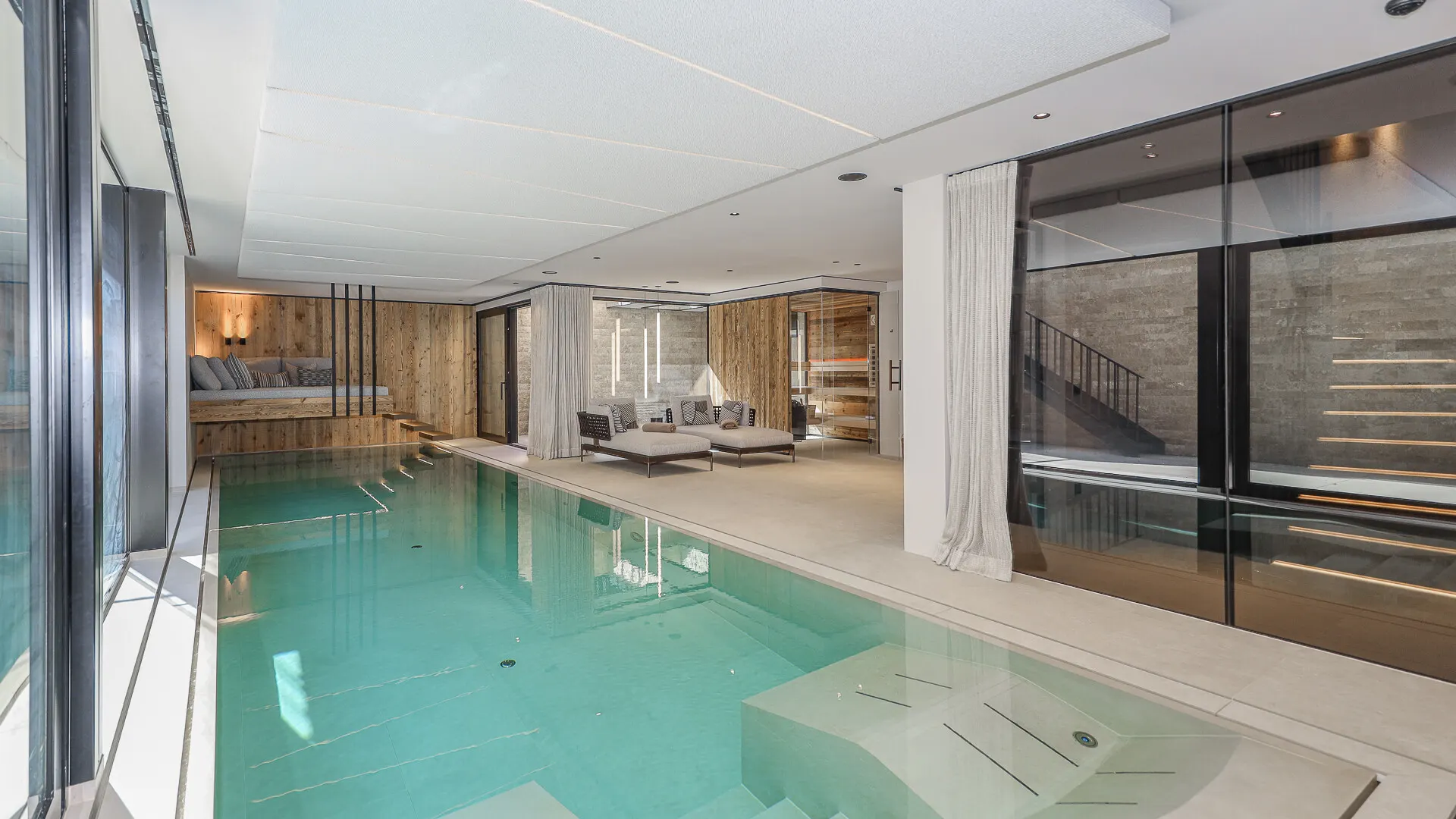 KITZIMMO-Luxusvilla mit Pool am Hahnenkamm - Immobilien Kitzbühel.