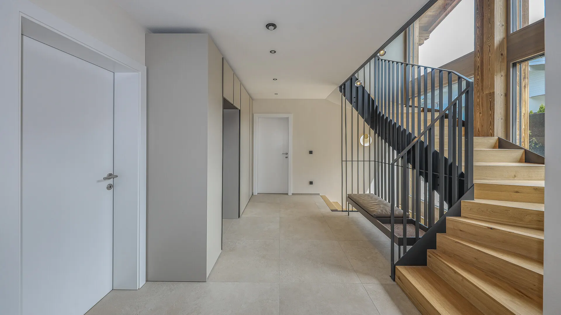 KITZIMMO-Exklusive Luxusvilla mit Kaiserblick in Toplage - Immobilien Going.-2-19